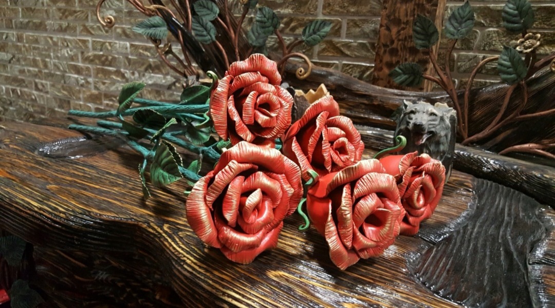 Кованые розы